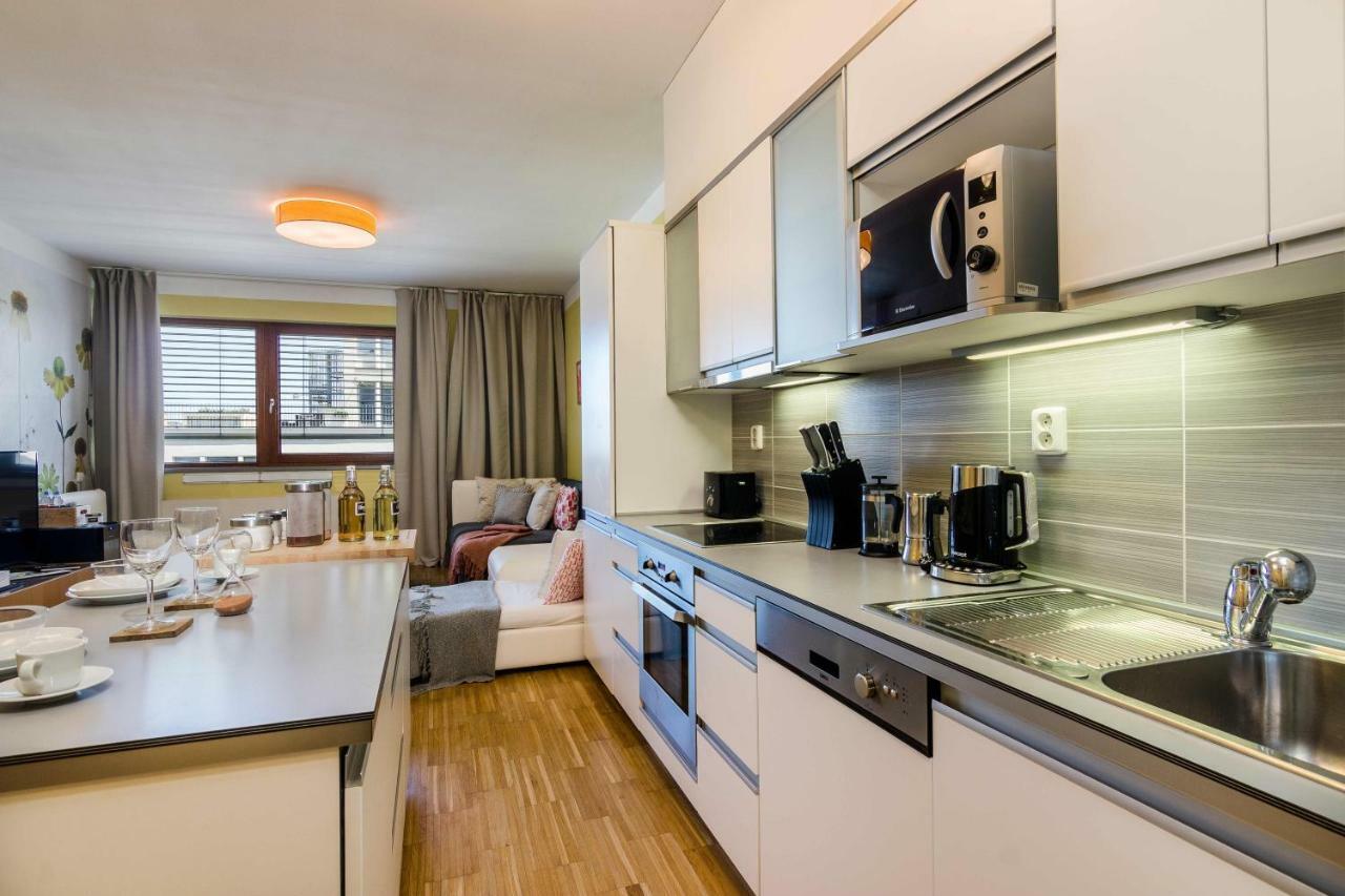 Luxury Center Apt Garage Parking By Michal&Friends Prague Ngoại thất bức ảnh